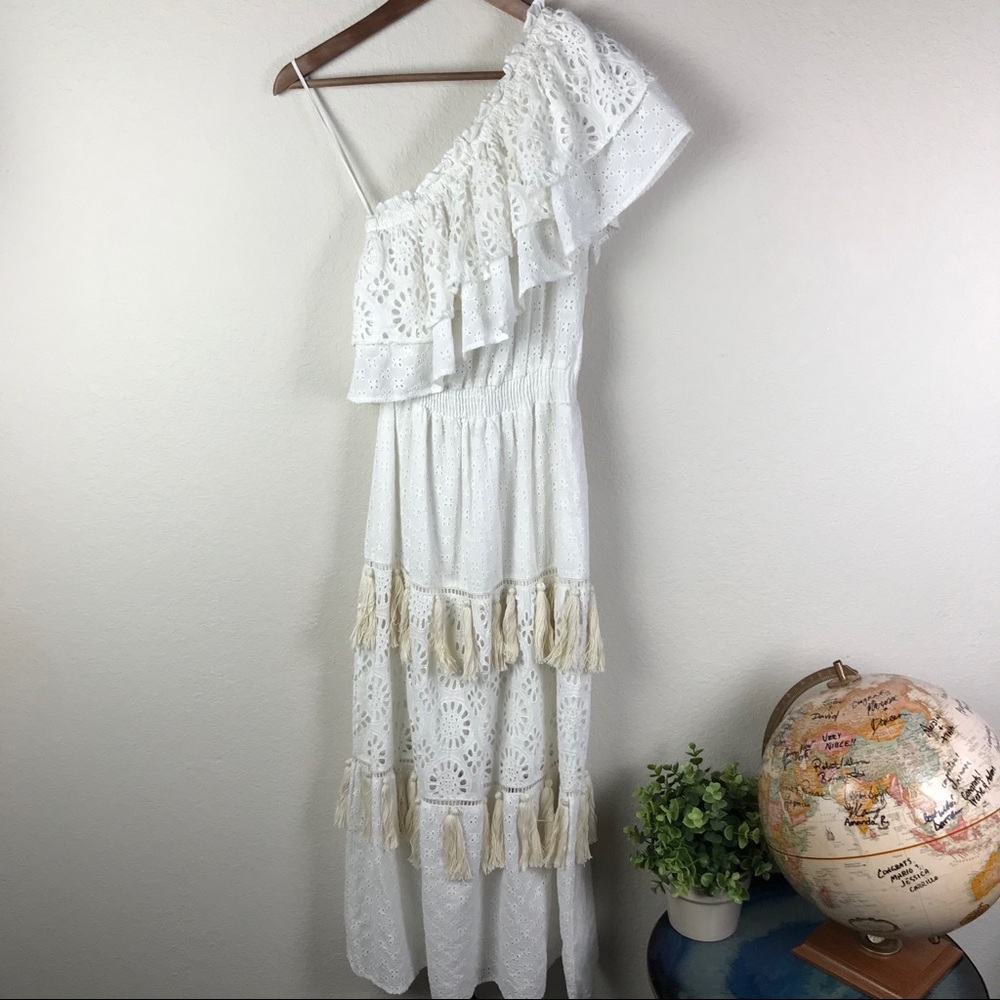 Misa Clea Dress